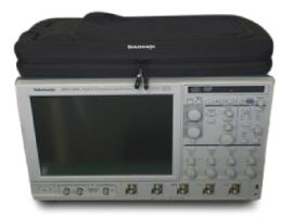 Tektronix DPO7354