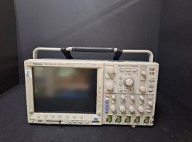 Tektronix MSO4104