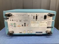 Tektronix AWG7122C 4
