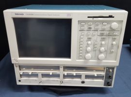 Tektronix CSA8200