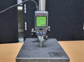ミツトヨ　MITUTOYO  543-561-1 (ID-H0530)