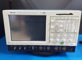 Tektronix  TDS7104