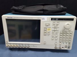 Tektronix AWG5012