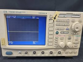 YOKOGAWA 横河 DL7100(701420-M/N2)