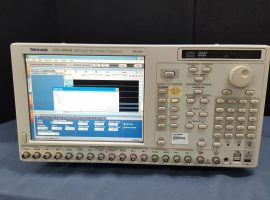 Tektronix  AWG5004B