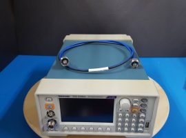 テクトロニクス Tektronix TSG4106A
