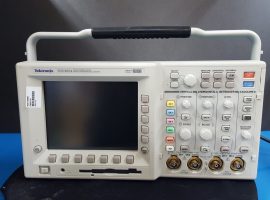 テクトロニクス TDS3054 (#1121)